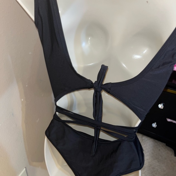 Sexy swimwear - Picture 4 of 6